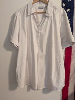 Joan Rivers White Button-Front Blouse
